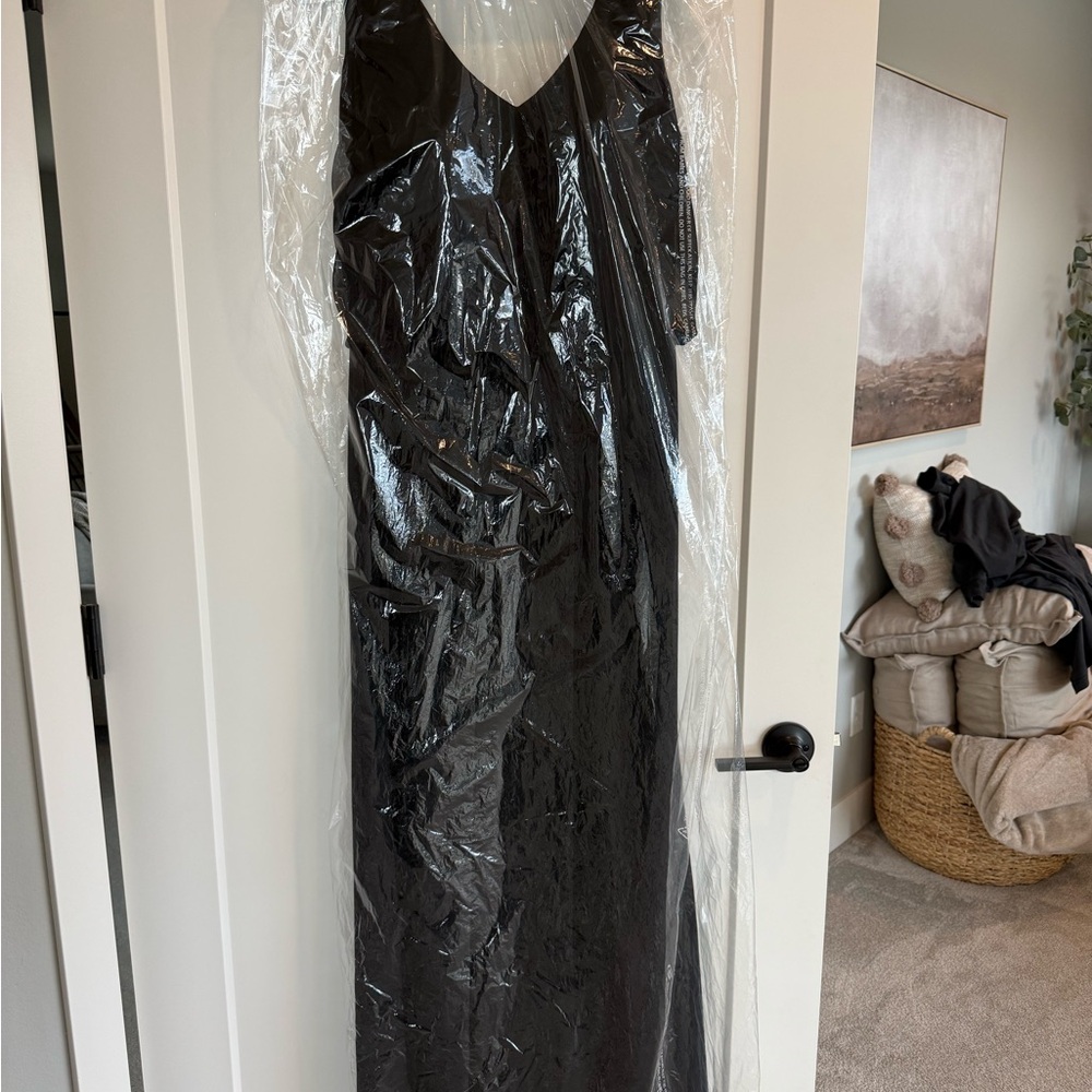 Kennedy Blue Rae Black Dress - Picture 10 of 10